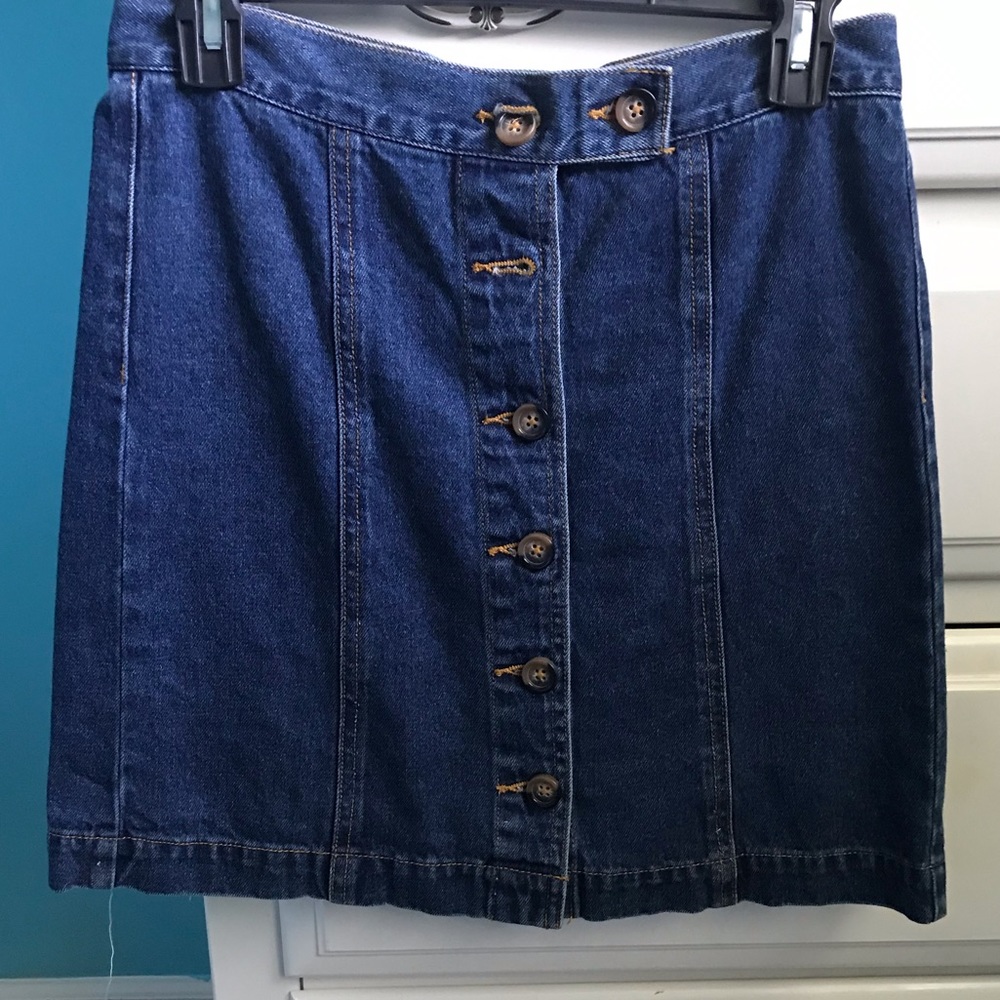 button down denim skirt